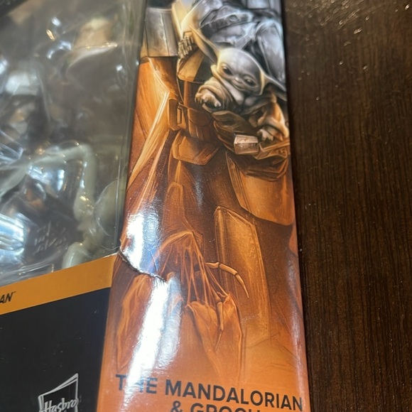 Star Wars Collectible Figurines The Black Series "The Mandalorian & Grogu" - Picture 6 of 8